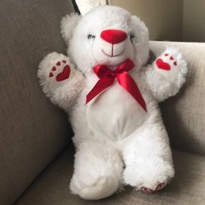 I am selling a bear because it is for baby’s.